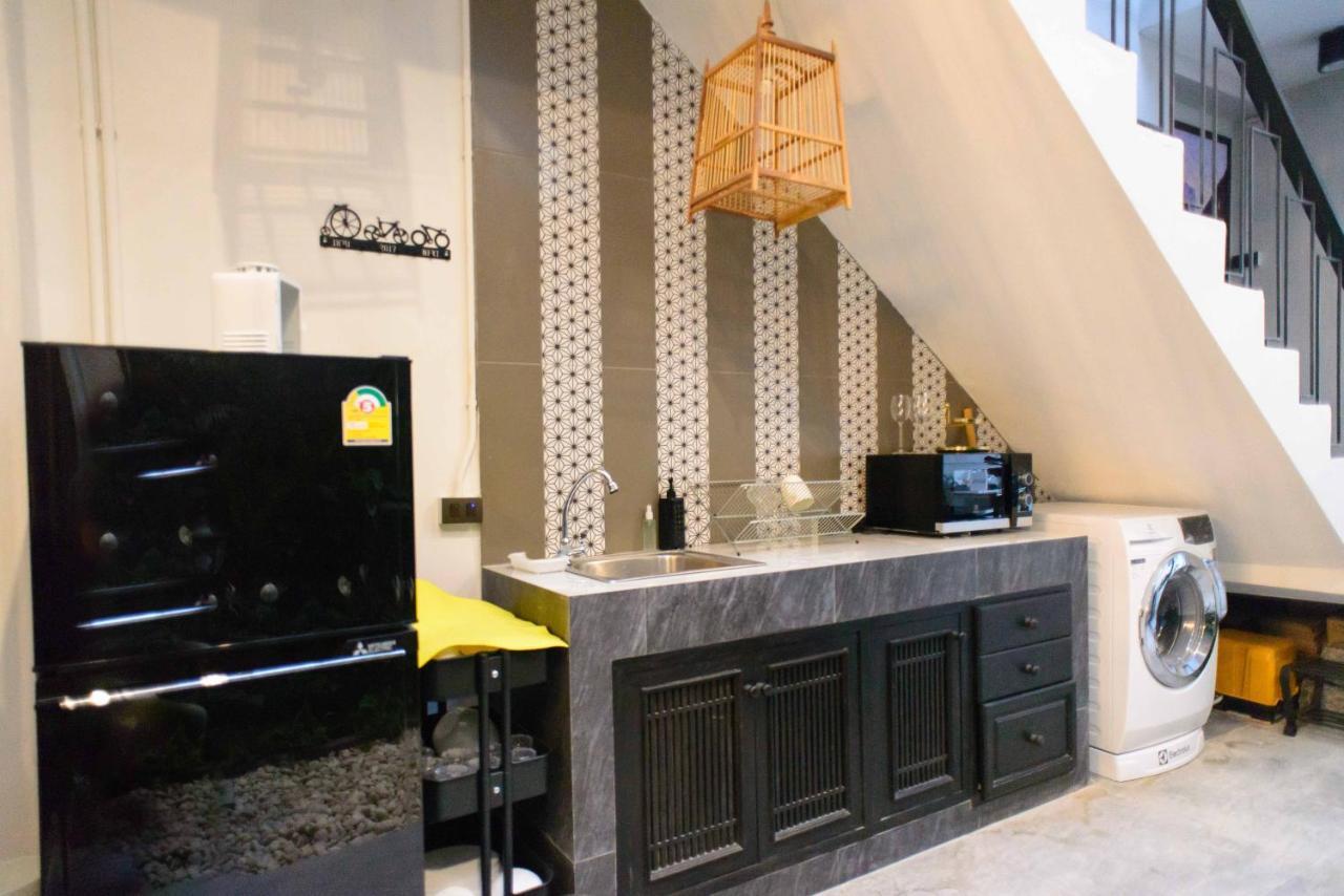 87 Oldtown At River Pier Банкок Екстериор снимка